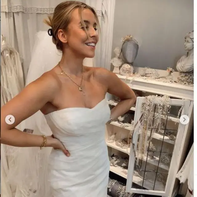 Influencer Pilih Menikah Tanpa Pakai Makeup Meski Wajahnya Berjerawat