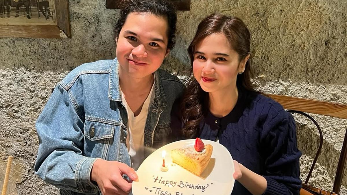 Unggahan Romantis Dul Jaelani: Tissa Biani Terima Anting Mewah Tiffany & Co di Ulang Tahun ke-23, Harga Capai Puluhan Juta!