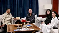Presiden Prabowo Subianto menerima kunjungan Perdana Menteri Thailand periode 2001-2006, Thaksin Shinawatra, beserta keluarganya di kediaman pribadi Presiden di Kertanegara, Jakarta, Rabu (8/7/2026) malam.
