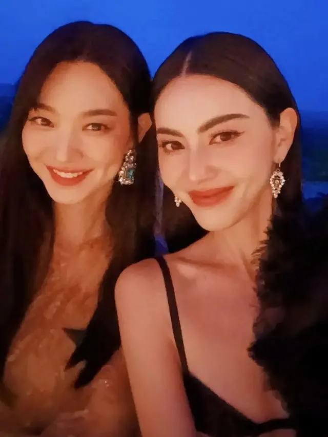 Shin Min Ah Tampil Elegan pada Fashion Gucci Cosmogonie, credit: Instagram @davikah