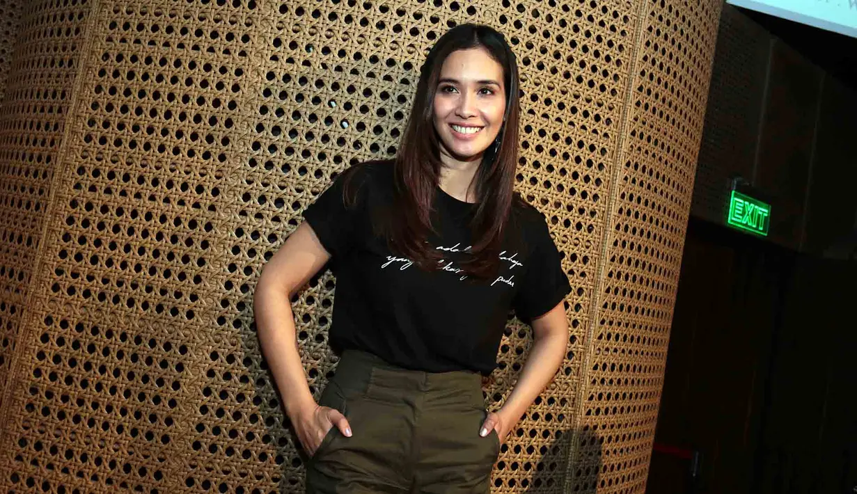 Marsha Timothy bukan nama asing di industri hiburan tanah air. Berbagai peran nampaknya sudah pernah ia lakoni di berbagai judul film. Namun uniknya, aktris cantik ini belum pernah menjajaki dunia teater. (Deki Pryoga/Bintang.com)