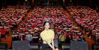 Yoona tengah merasakan kebahagiaan yang luar biasa lantaran baru saja genap berusia 27 tahun. Di hari jadinya itu ia mendapatkan banyak kejutan dari orag-orang terdekat dan para penggemarnya. (Instagram/_limyoonafanpage)