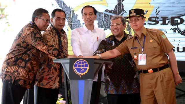 Jokowi Resmikan Proyek Jalur Ganda Kereta Bogor