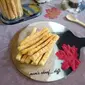 Resep kue Lebaran kastengel stik keju yang lumer di mulut. (dok. Cookpad @cook_9759313)