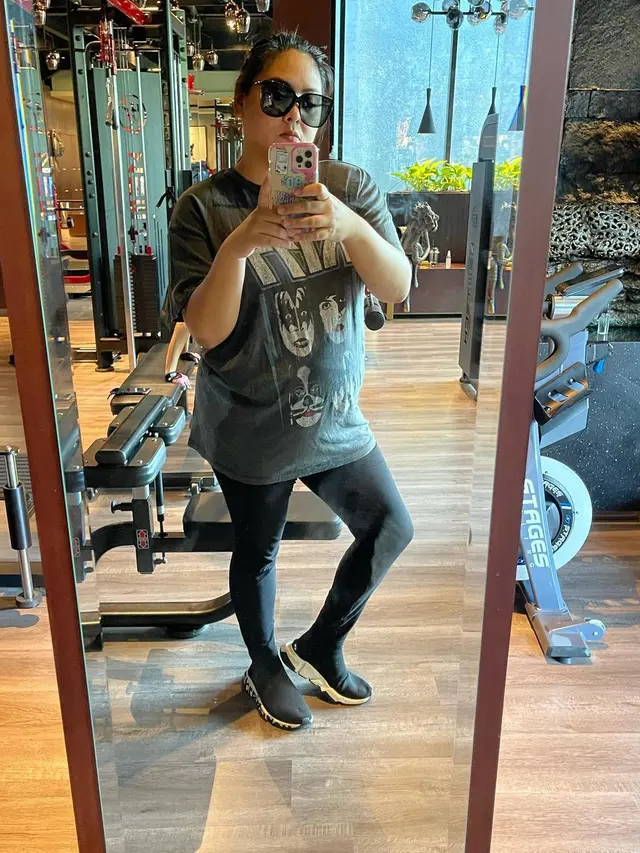 6 Potret Terbaru Audy Item Usai Turun Berat Badan 6 Kg, Makin Langsing