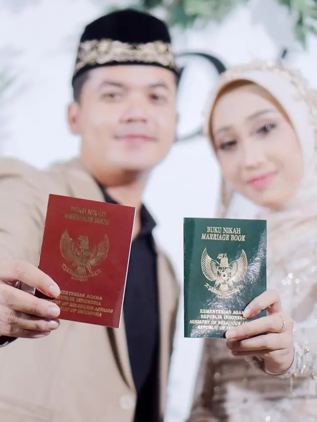 Dayat Simbaia dan Anya resmi menikah (Foto: Instagram/@dayatsimbaiaaa)