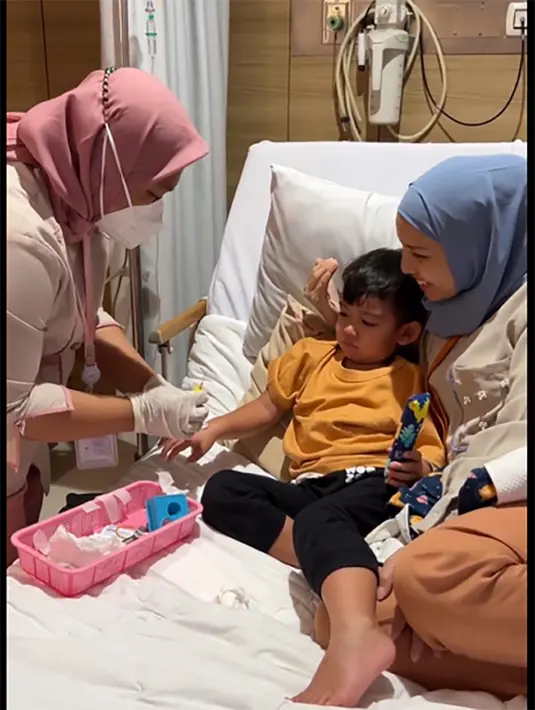 [Instagram/tya_ariestya]