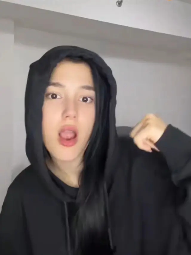 Yasmine Ow