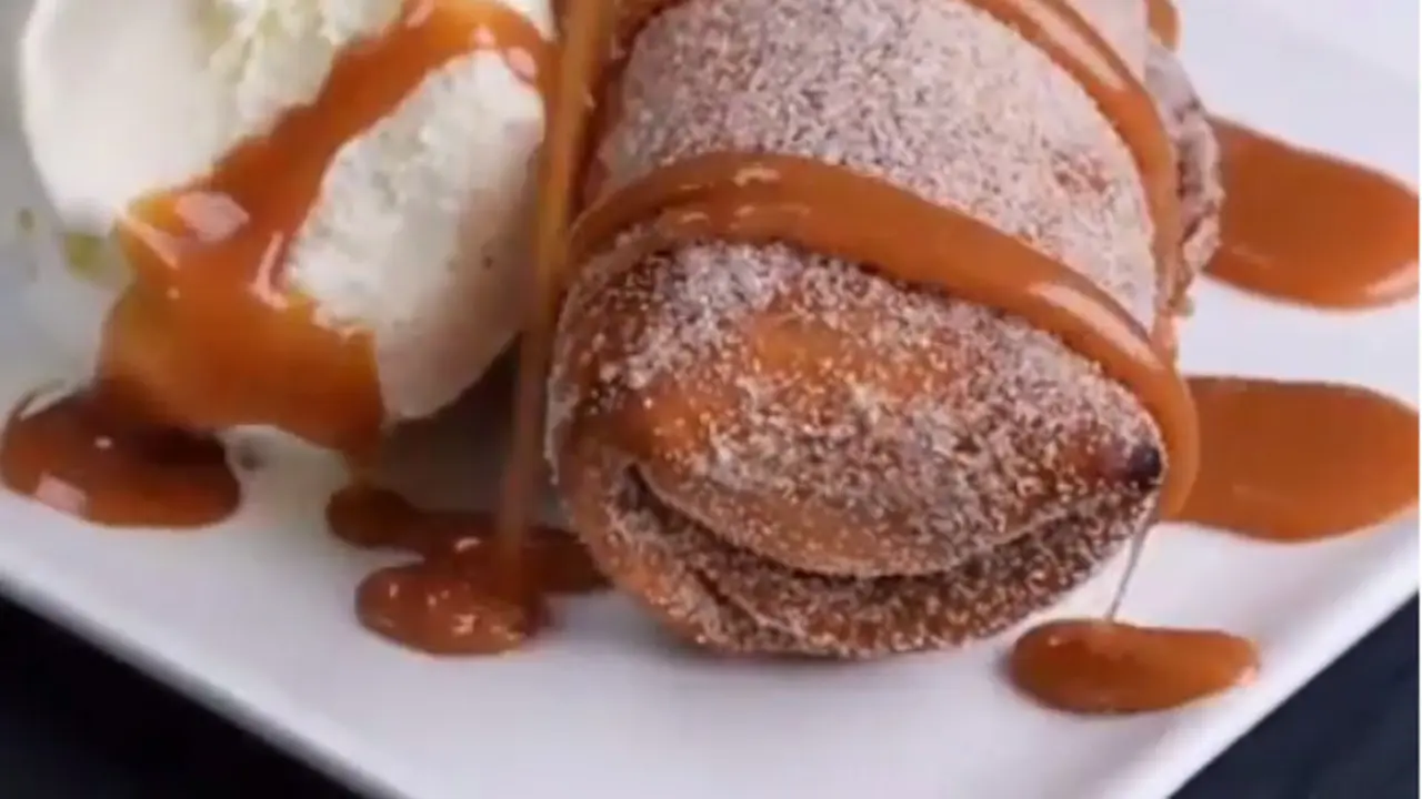 [Bintang] Makan Malam: Enak Nih Ngemil Nutella Banana Chimichangas