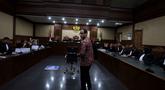 Mantan Menteri Pendidikan, Kebudayaan, Riset, dan Teknologi (Mendikbudristek), Nadiem Anwar Makarim, sesaat sebelum dimulainya sidang pembacaan tuntutan di Pengadilan Tindak Pidana Korupsi Jakarta, Rabu 13 Mei 2026. (Kapanlagi.com/Budy Santoso)