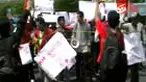 Aksi menolak dana aspirasi DPR digelar mahasiswa yang tergabung dalam Ikatan Mahasiswa Muhammadyah di Sukoharjo, Jawa Tengah. 