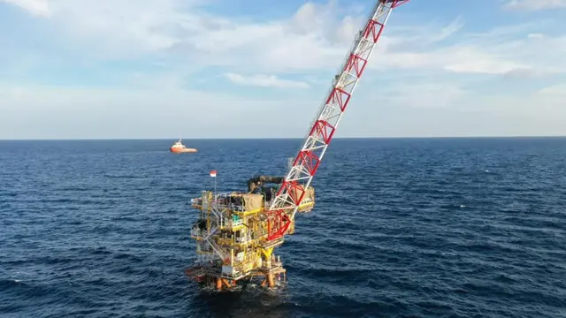 PT Pertamina Hulu Energi, Subholding Upstream Pertamina yang menaungi wilayah kerja hulu Pertamina di Indonesia dan juga luar negeri menyiapkan 3 strategi inisiatif dalam eksplorasi.
