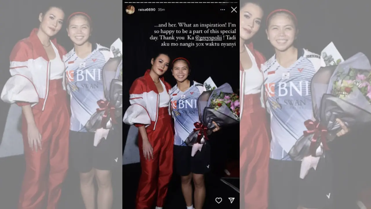 Raisa Saat Foto Bareng Greysia Polii yang Memutuskan Pensiun Sebagai Atlet Bulu Tangkis pada Minggu, 12 Juni 2022.