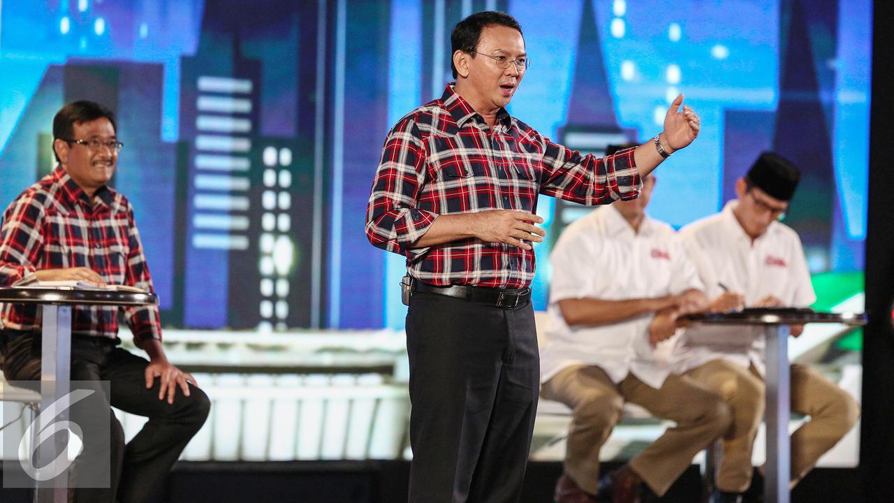 20170127-Cagub-Saling-Lempar-Pertanyaan-FF