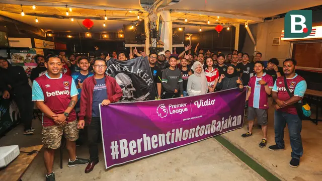 Foto: Pesta Kemenangan Fans Arsenal saat Roaring Night Liga Inggris, The Gunners Cetak Gol Setengah Lusin Tanpa Balas
