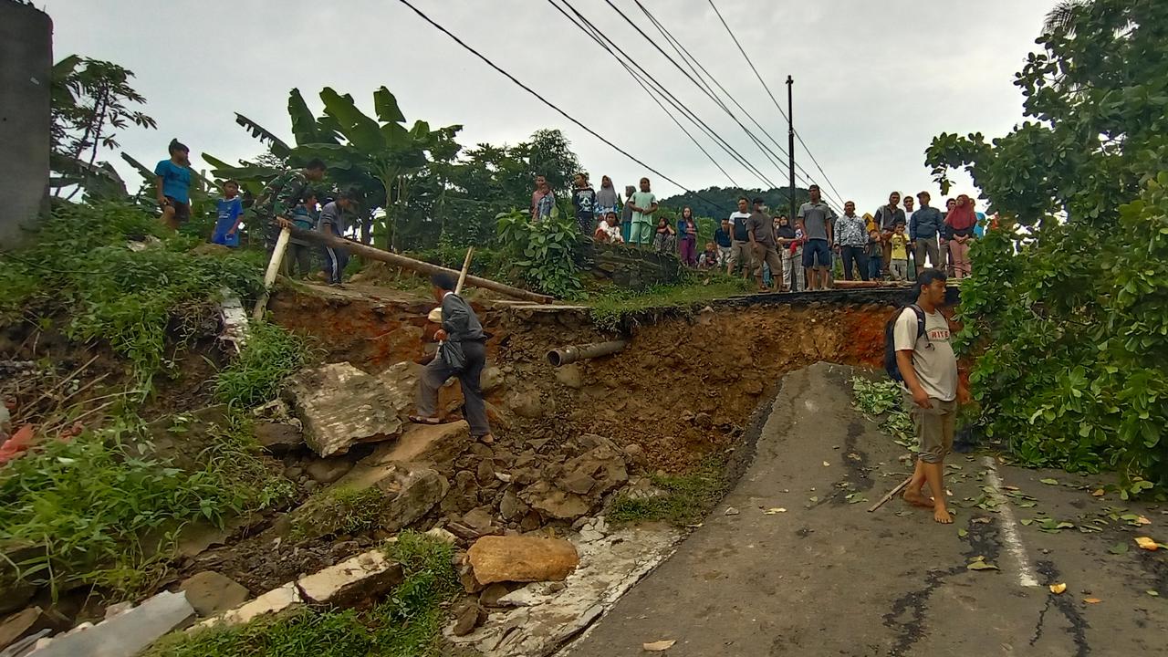 Banjir dan longsor terjadi di kawasan Lebak, Banten