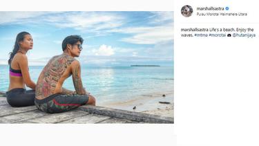 8 Artis Indonesia Yang Menghiasi Tubuhnya Dengan Tato News Entertainment Fimela Com