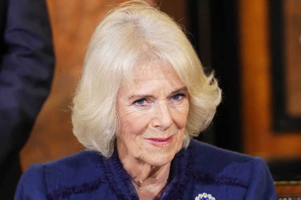 Prediksi Busana yang Akan Dikenakan Ratu Camilla, Kate Middleton, dan Pangeran Harry di Penobatan Raja Charles III