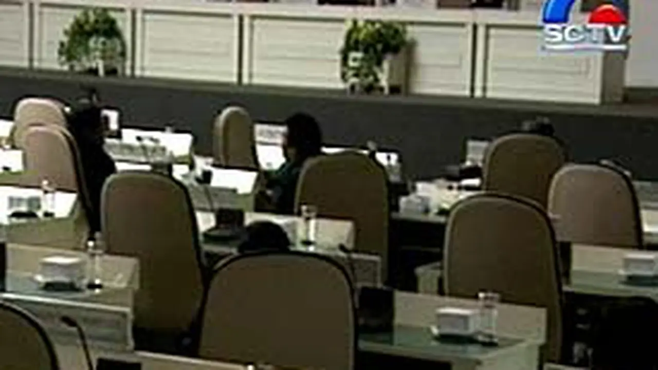 310803aDPRD_Lampung.jpg