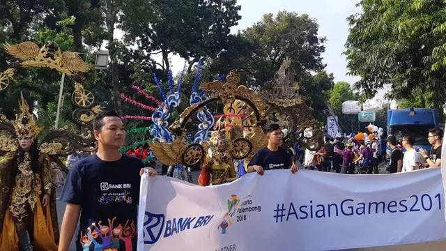 BUMN Ikut memeriahkan Parade Asian Games 2018 di Kawasan Monas, Jakarta, Minggu (13/5/2018) (Dok Foto: Humas Kementerian BUMN)