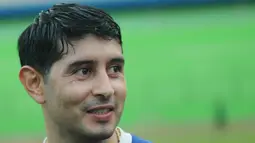 Esteban Vizcarra merupakan gelandang asal Argentina yang sebelumnya sempat memperkuat Semen Padang. (Bola.com/Kevin Setiawan)