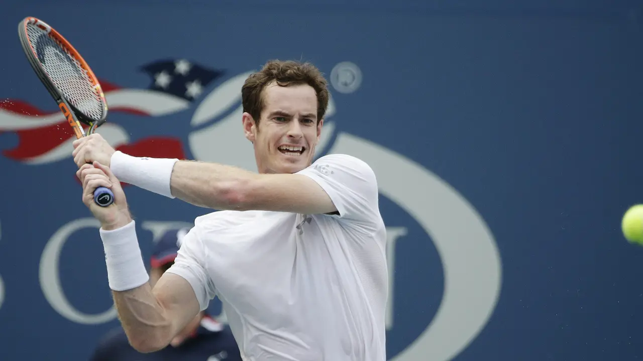 Andy Murray (EPA/Jason Szenes)