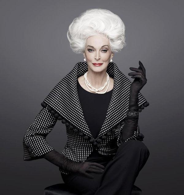 Oldest Supermodel yang turut hadir dalam DFW SG 2014, Carmen Dell'Orefice | copyright vemale.com