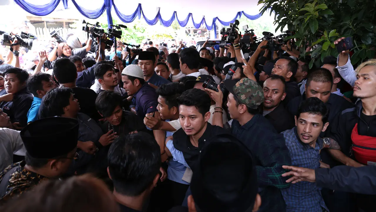 Olga Syahputra