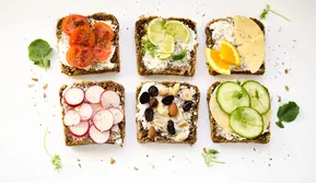 Ilustrasi Sarapan sehat | unsplash.com/@olamishchenko
