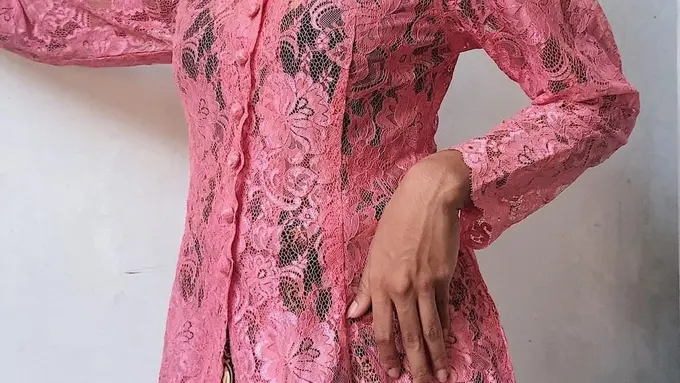 Foto salah satu koleksi kebaya lawas Awulan Paradiso