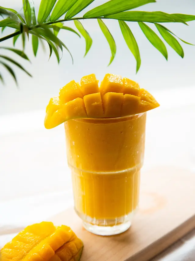 Jus Mangga dan Nanas