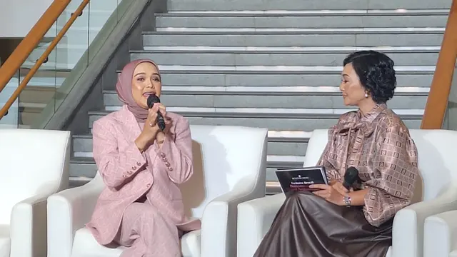 Buttonscarves Perkenalkan 4 Brand Ambassador Terbaru, Ada Putri Marino hingga Halima Aden! (Virlia Sakina Ramada)