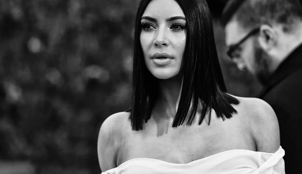 Anak ketiga Kim Kardashian sendiri lahir lewat jasa rahim ibu pengganti. (MIKE COPPOLA  GETTY IMAGES NORTH AMERICA  AF)
