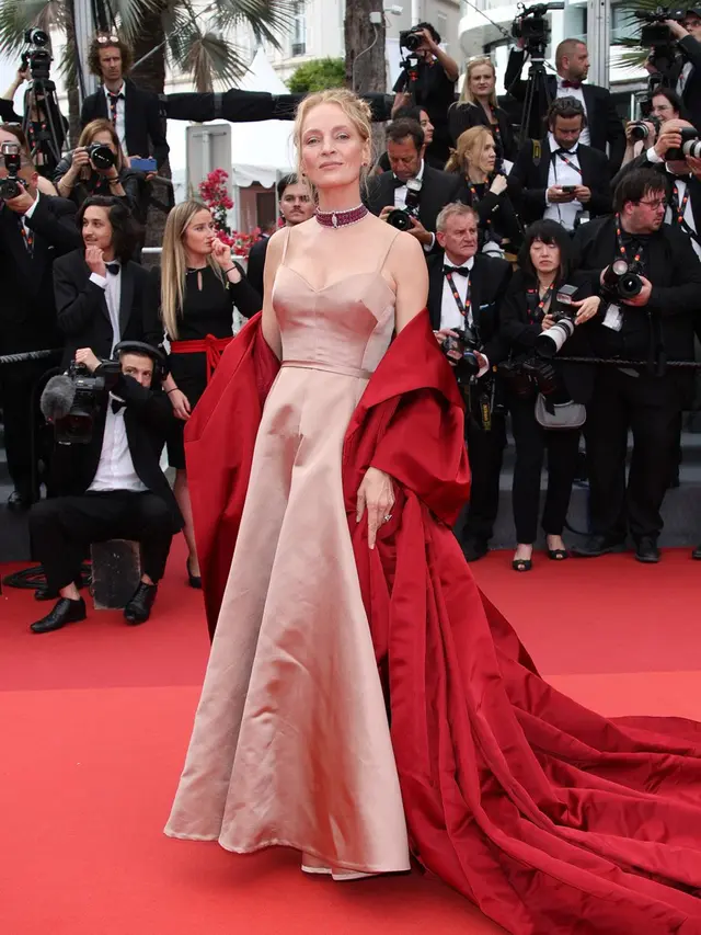 Pesona Duda Keren Johnny Depp di Tengah Sineas Dunia di Festival Film Cannes