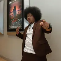 Stand up Comedy belakangan ini sedang naik daun. Kesuksesan para pemainnya, membuat beberapa rumah produksi mendapuk para komika bermain film. Salah satunya Babe Cabita. (Andy Masela/Bintang.com)