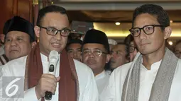 Calon Gubernur DKI yang diusung Gerindra dan PKS, Anies Rasyid Baswedan memberikan keterangan pers saat deklarasi di kediaman orang tua Ketua Umum Gerindra, Prabowo Subianto, Jakarta, Jumat (23/9).  (Liputan6.com/Yoppy Renato)