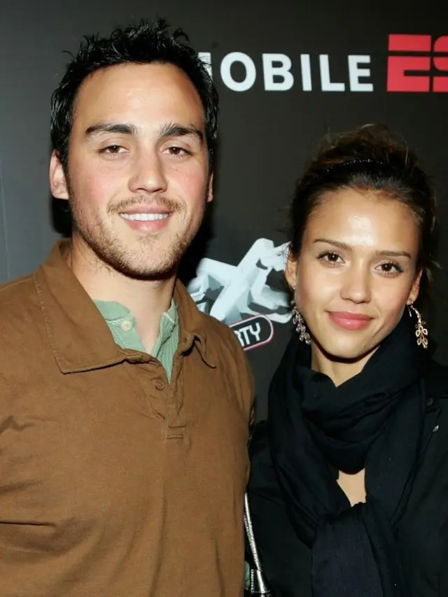 [Bintang] Jessica Alba - Joshua Alba