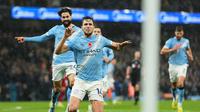 Selebrasi&nbsp;Nico Gonzalez di laga Manchester City&nbsp;vs Liverpool di pekan ke-11 Liga Inggris 2025/2026 di Etihad Stadium, Minggu (09/11/2025). (AP Photo/Jon Super)
