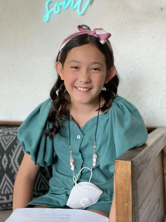 [Fimela] Potret Anak Nafa Urbach dan Zack Lee