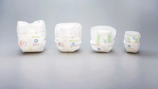 [Bintang] Sungguh Mungil! Popok Terkecil Ini Diciptakan untuk Bayi Prematur