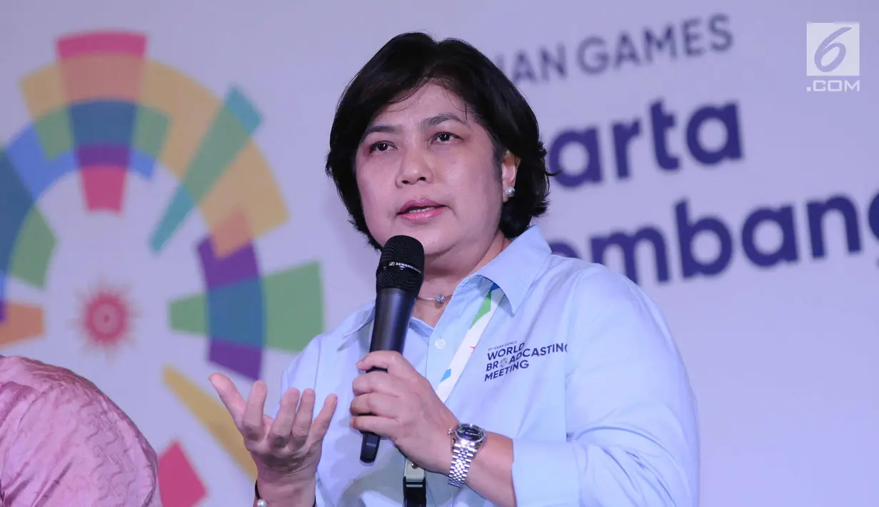 Departement Broadcasting Inasgoc, Linda Wahyuni memberi keterangan saat konferensi pers Official Broadcaster Asian Games 2018 di Jakarta, Kamis (8/2). Asian Games 2018 berlangsung 18 Agustus-2 September. (Liputan6.com/Helmi Fithriansyah)