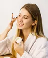 Ilustrasi retinol/Copyright Freepik/artursafronovvvv