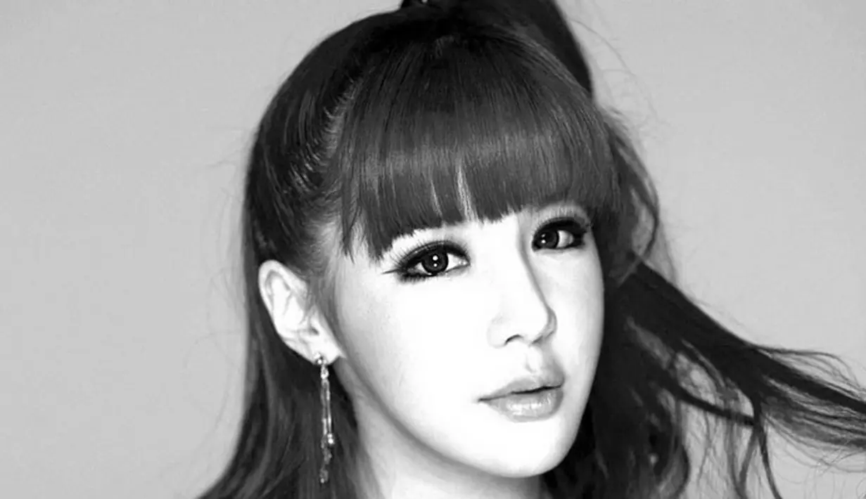 Wanita cantik ini sempat dituduh melakukan penyelundupan narkoba, namun akhirnya kasus ini tak dilanjutkan ke meja hijau. Tapi kasus ini kembali mencuat setelah muncul di acara jurnalisme investigatif PD Notebook. (Foto: Soompi.com)