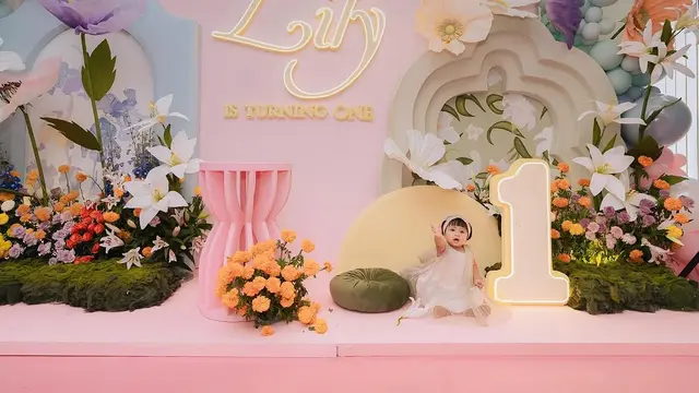 6 Potret Penampilan Lily Anak Raffi Ahmad di Perayaan Ultah, Pakai Barang Branded