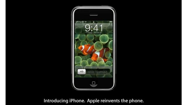 Wallpaper ikan badut di iPhone