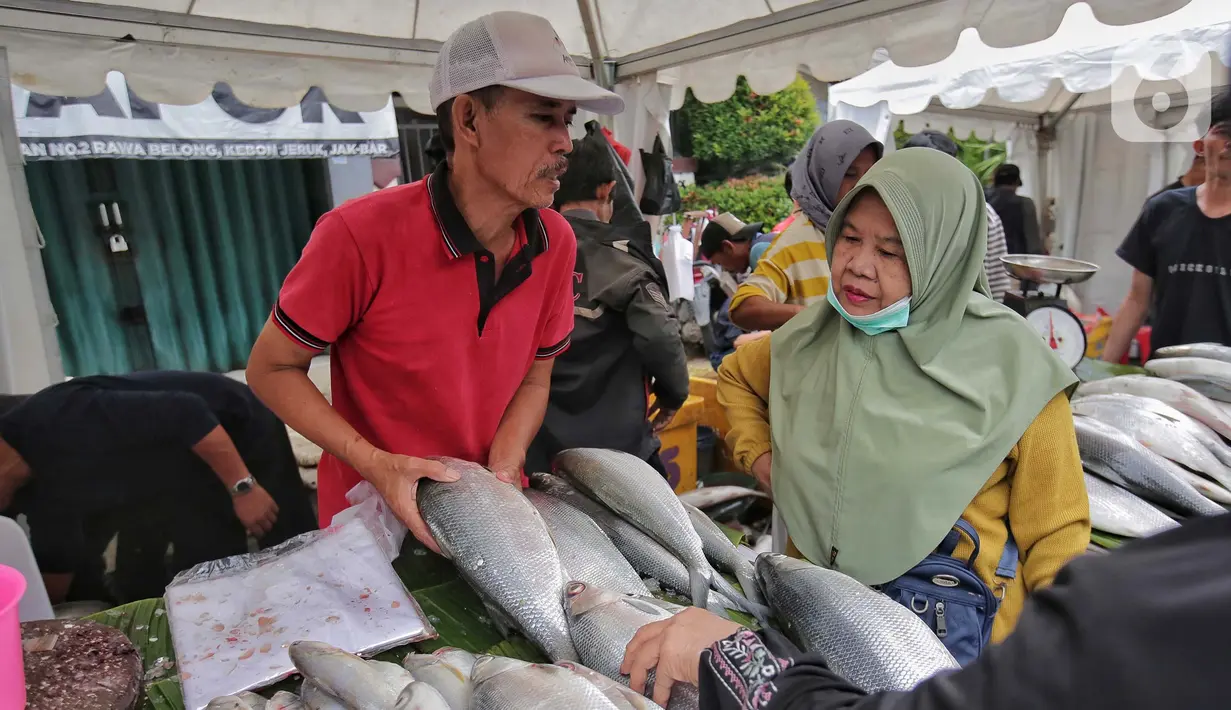 Selain itu, Festival Bandeng Rawa Belong bertujuan untuk melestarikan salah budaya budaya Betawi yang hampir punah. (Liputan6.com/Angga Yuniar)
