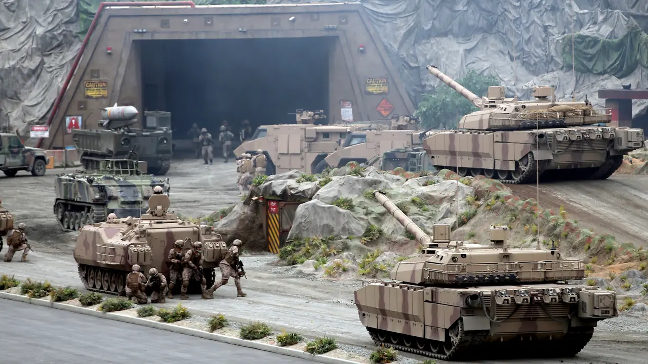 Tentara Uni Emirat Arab Unjuk Gigi di IDEX 2019