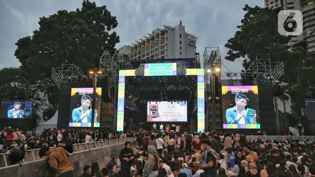KapanLagi Buka Bareng BRI Festival 2025 Dimulai, Pengunjung Padati Area Plaza Parkir Timur GBK