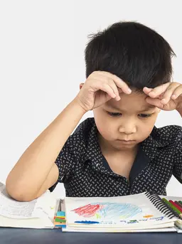 Anak yang suka menunda tugas sebenarnya berkaitan erat dengan pengelolaan emosi. [Dok/freepik.com/jcomp]