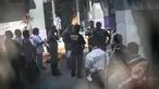 Tim Bareskrim Mabes Polri menggeledah  jaringan gembong narkoba Freddy Budiman di Rumah Tahanan (Rutan) Salemba, Jakarta, Jumat (10/4/2015). Tim Bareskrim Mabes Polri mengamankan kaki tangan Freddy Budiman yaitu Kim dan Acuan. (Liputan6.com/Faizal Fanani)